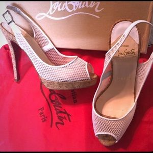 ♥️Authentic Christian Louboutin Mesh Peep Toes♥️